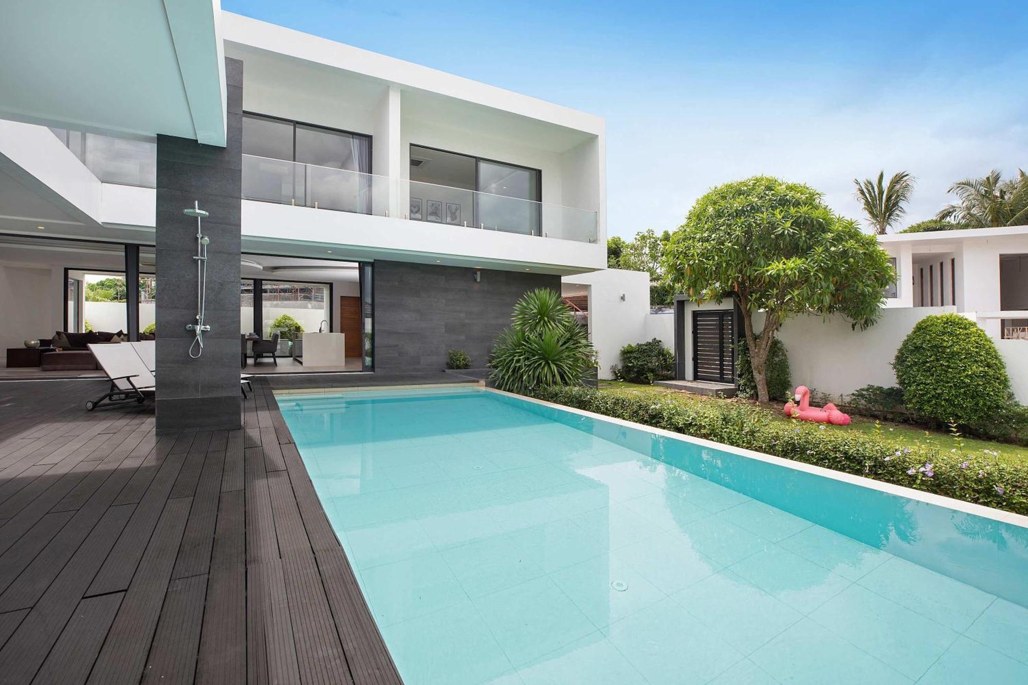 Ultra-modern Tropical Pool Phuket